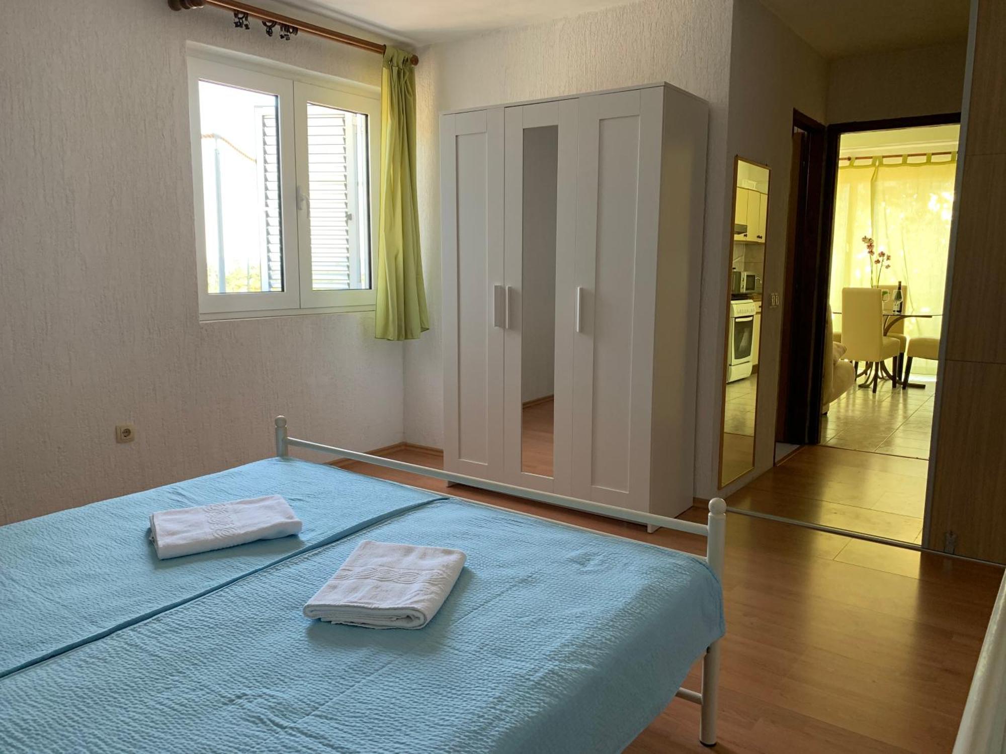 Apartments Jaca Banjol Esterno foto